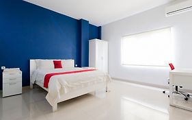 Reddoorz Plus Near Living Plaza Jababeka